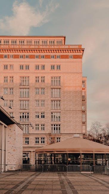 Your Ultimate Guide to Sliding Door Repairs in West Palm Beach